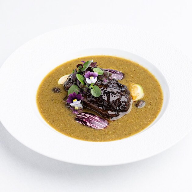Clear jungle curry with braised beef cheek & roasted eshallot